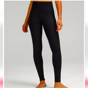 Lululemon ribbed align leggings